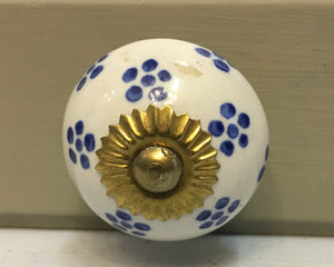 Blue Dot Flower Knob