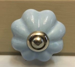 Blue Daisy Knob